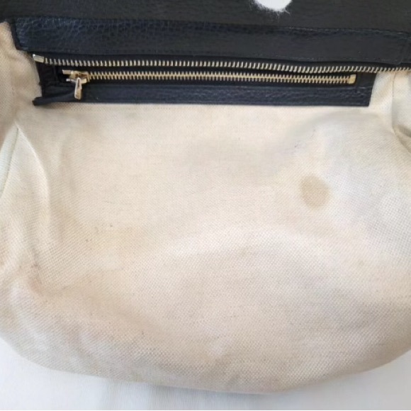 Gucci Purse- Authentic - Picture 13 of 16